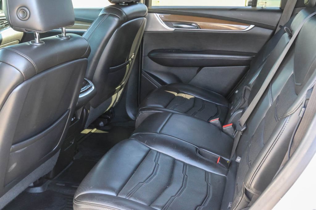 Used 2020 Cadillac XT6 Sport w/ Platinum Package AWD/4WD image 15