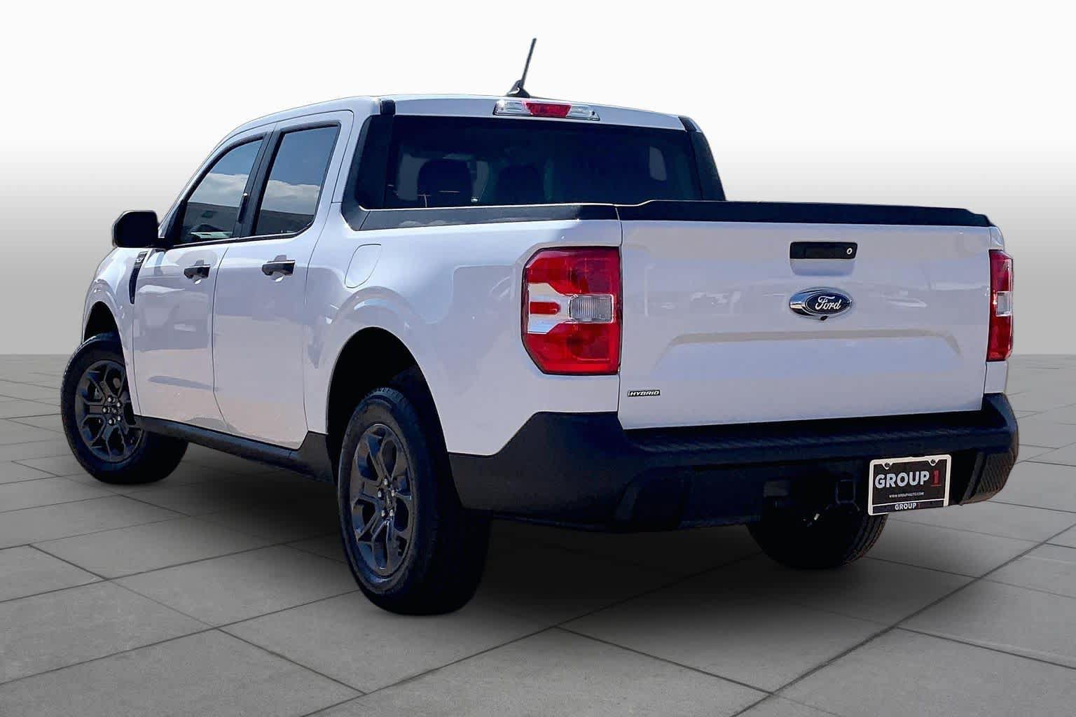 Certified 2024 Ford Maverick XLT FWD image 12
