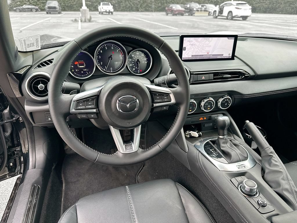 Used 2025 MAZDA MX-5 Miata Grand Touring RWD image 30