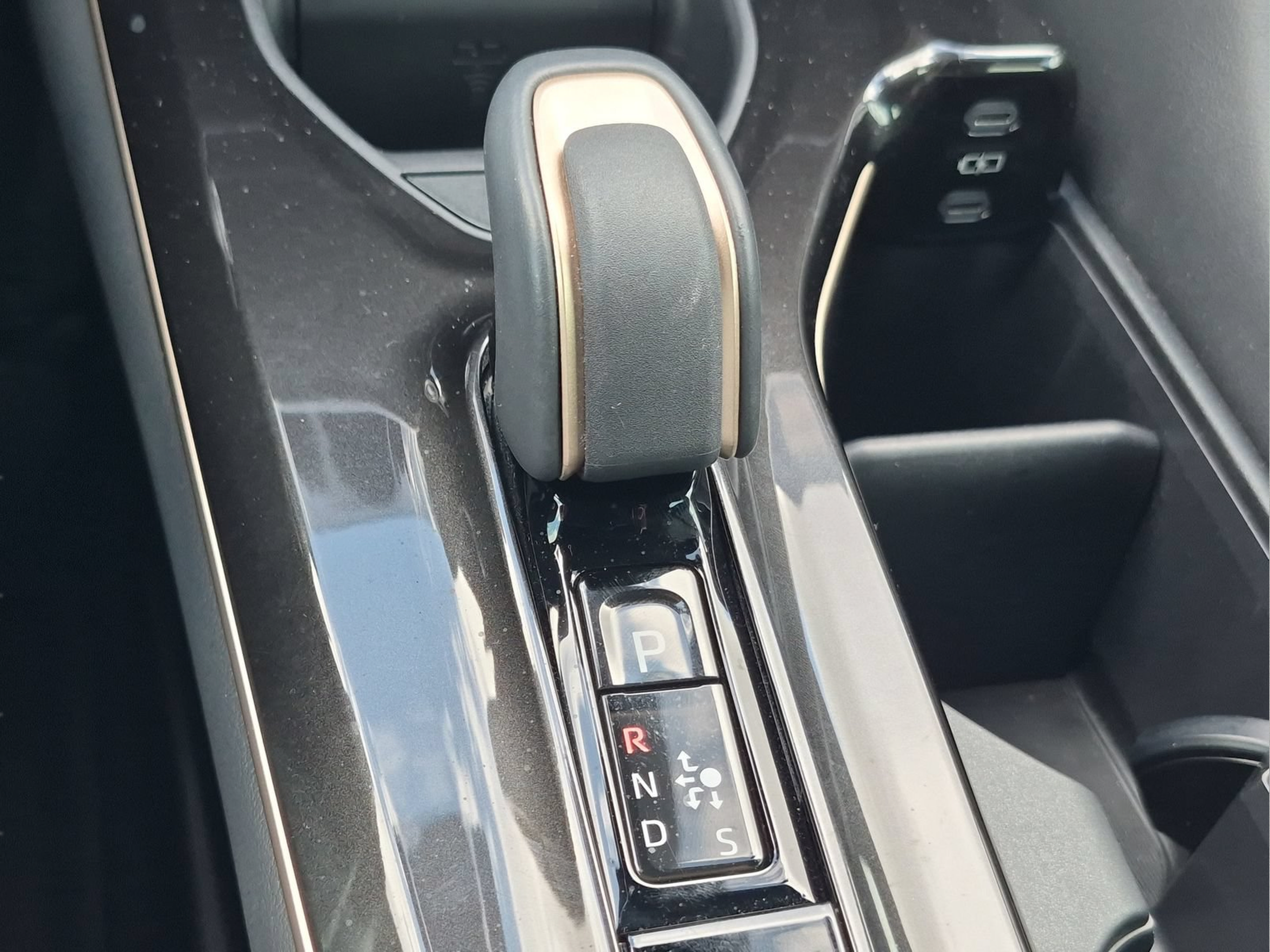 Used 2025 Toyota Crown Signia AWD/4WD image 15