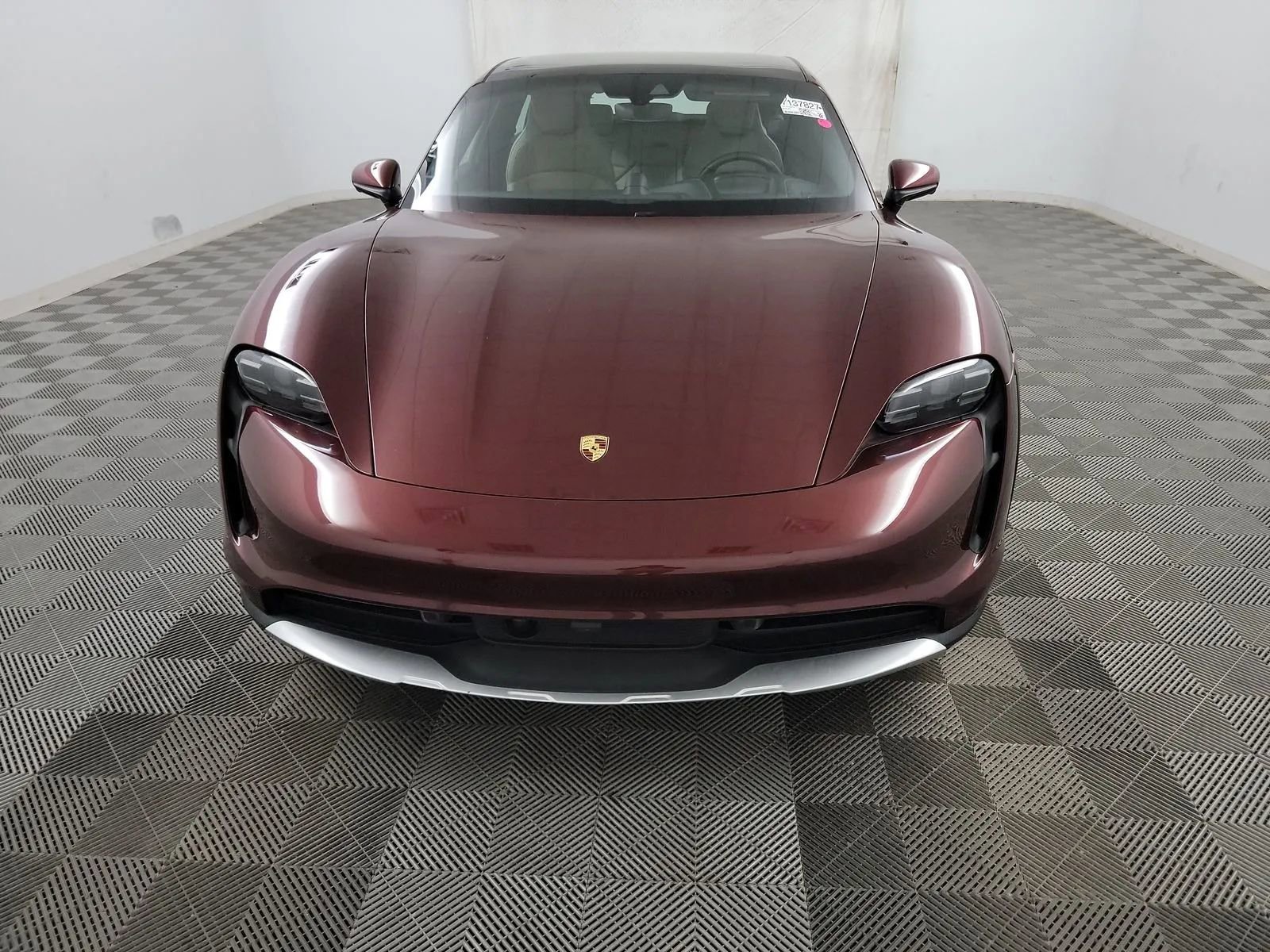 Used 2022 Porsche Taycan 4 Cross Turismo w/ Technology Package image 8