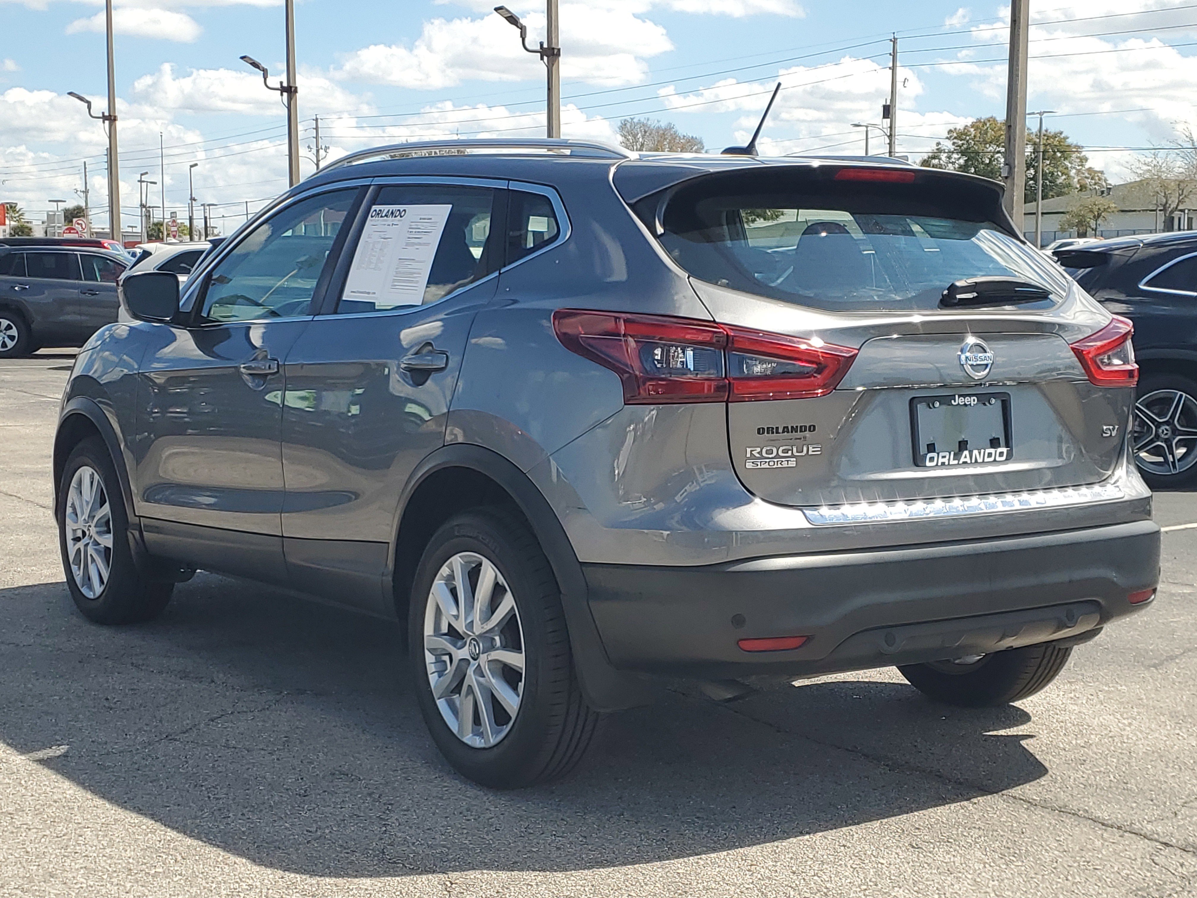 Used 2021 Nissan Rogue Sport SV image 5