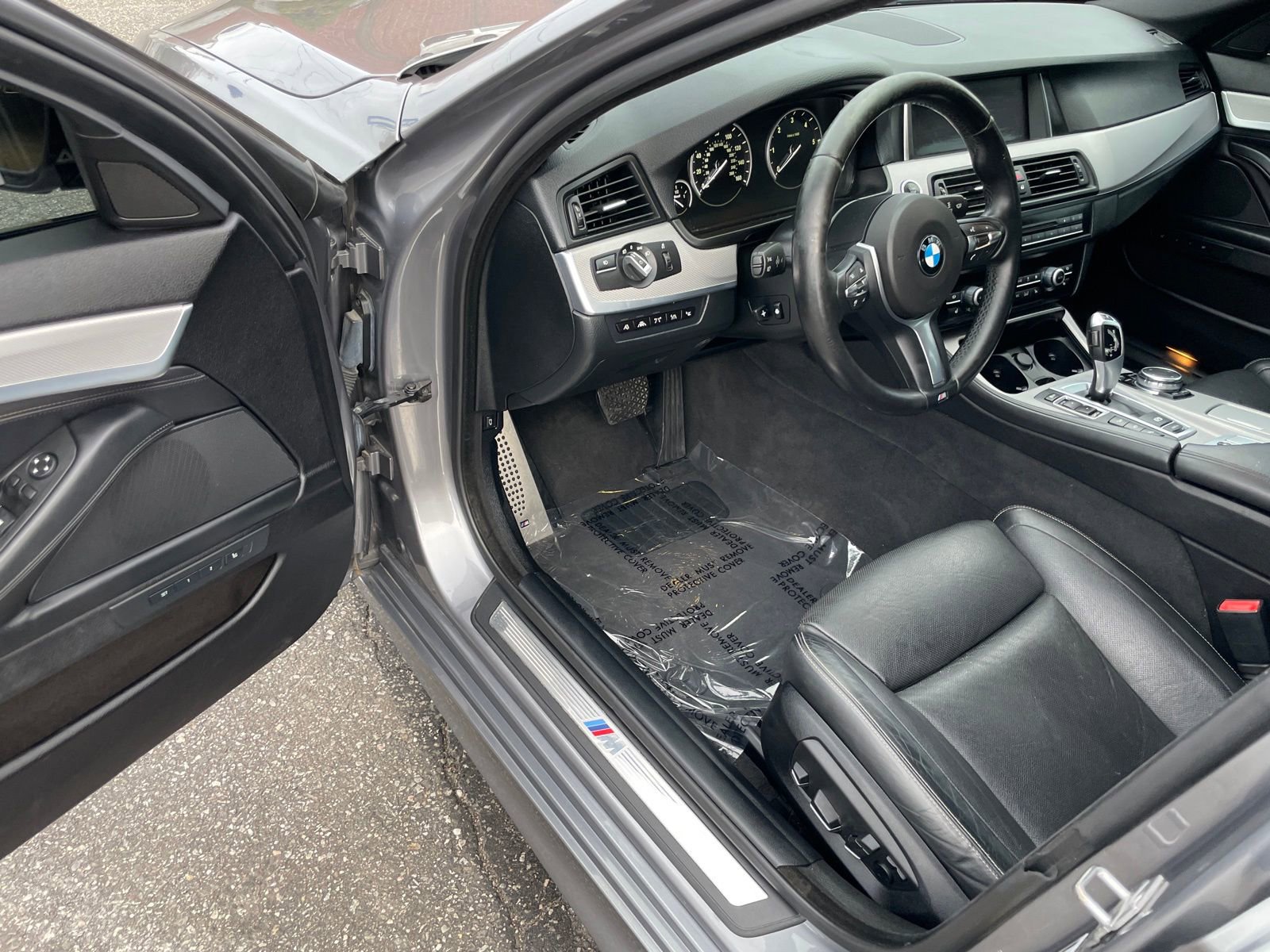 Used 2015 BMW 535d xDrive image 22