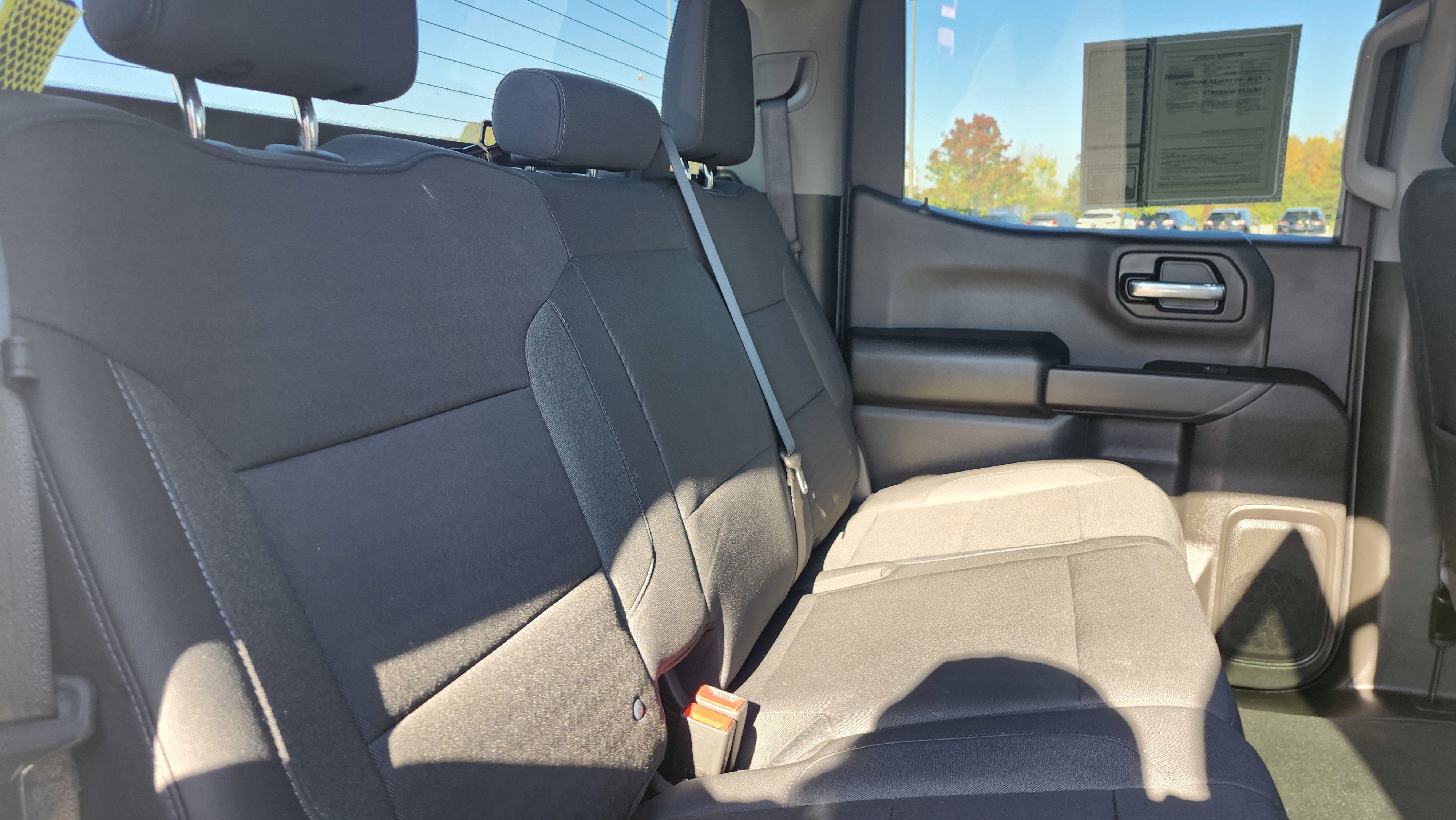 Used 2025 Chevrolet Silverado 1500 Custom image 15