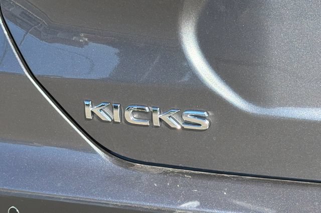 Certified 2025 Nissan Kicks Play S FWD image 32