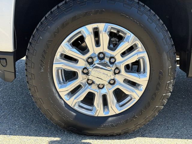 Used 2021 GMC Sierra 3500 Denali w/ Denali Ultimate Package AWD/4WD image 7