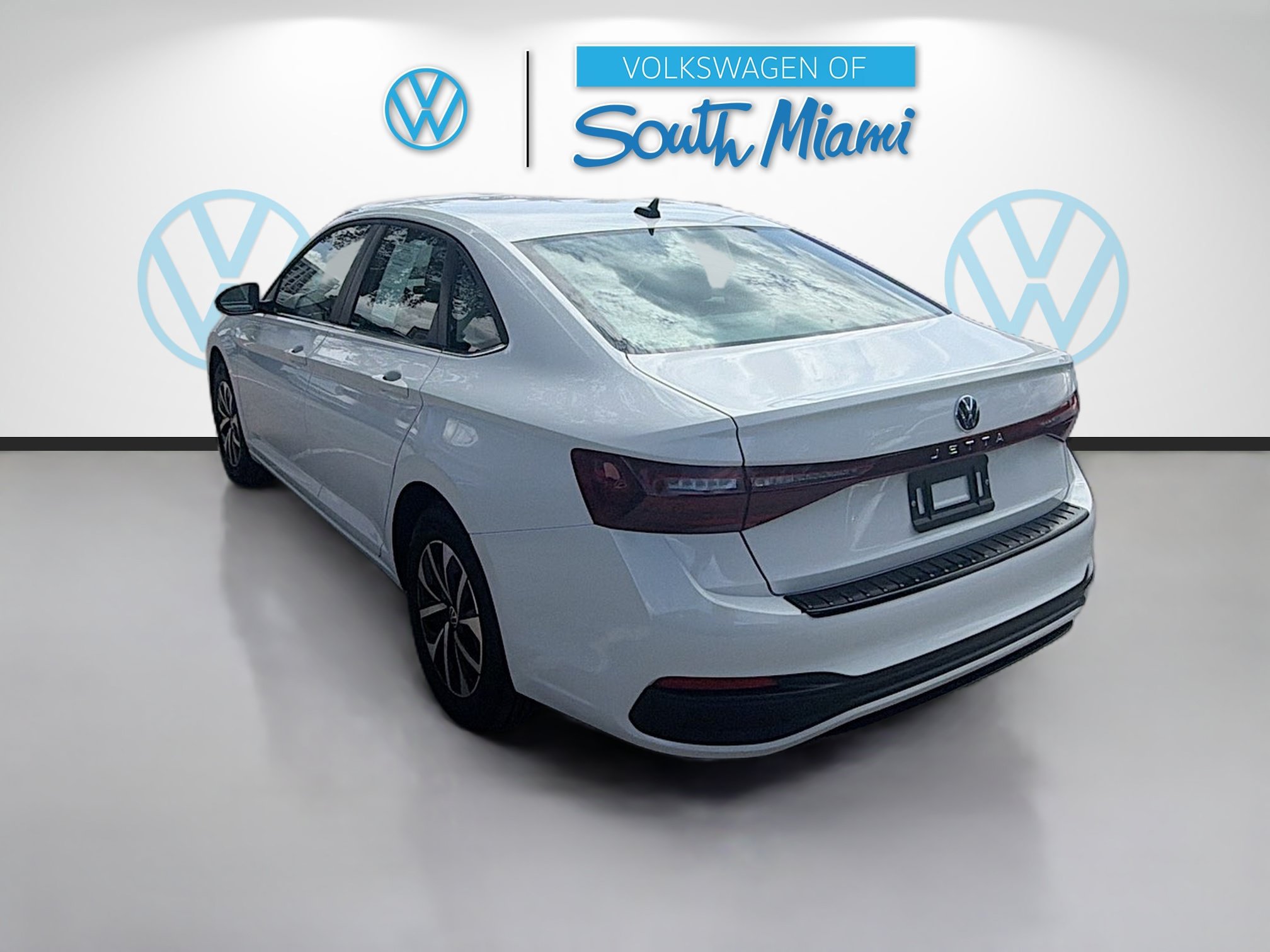 Certified 2025 Volkswagen Jetta S FWD image 5