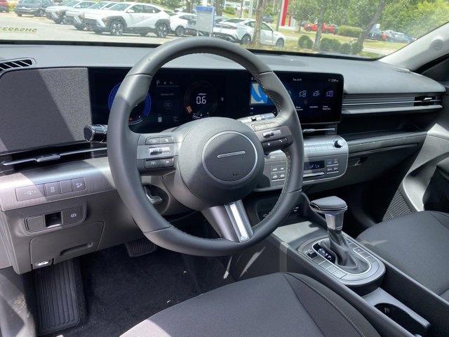 New 2025 Hyundai Kona SEL image 11
