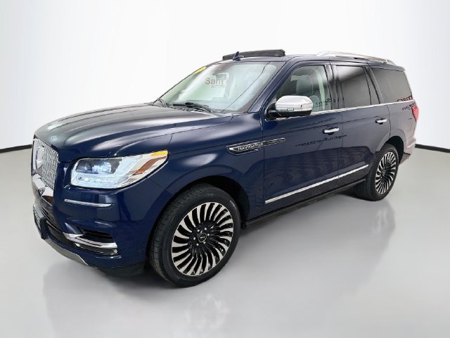 Used 2019 Lincoln Navigator Black Label AWD/4WD image 3