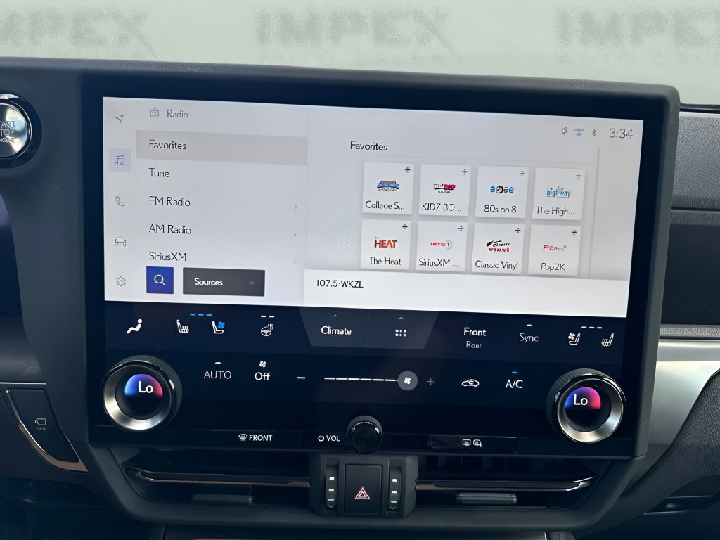 Used 2024 Lexus GX 550 w/ Accessory Package (2T) AWD/4WD image 21