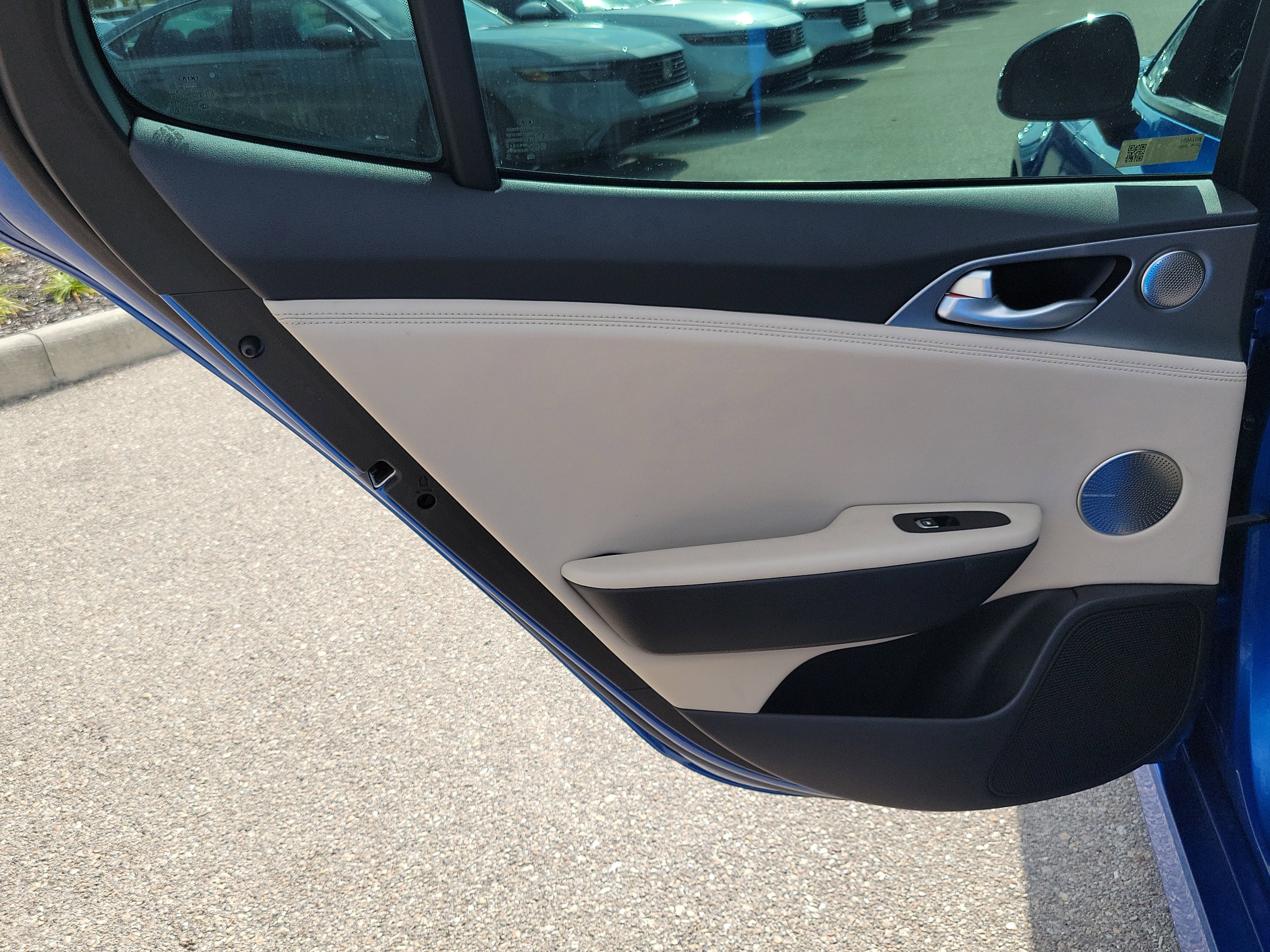 Used 2018 Kia Stinger GT2 image 14