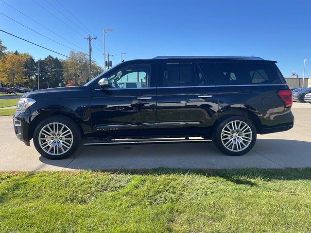 Used 2022 Ford Expedition Max Platinum image 12