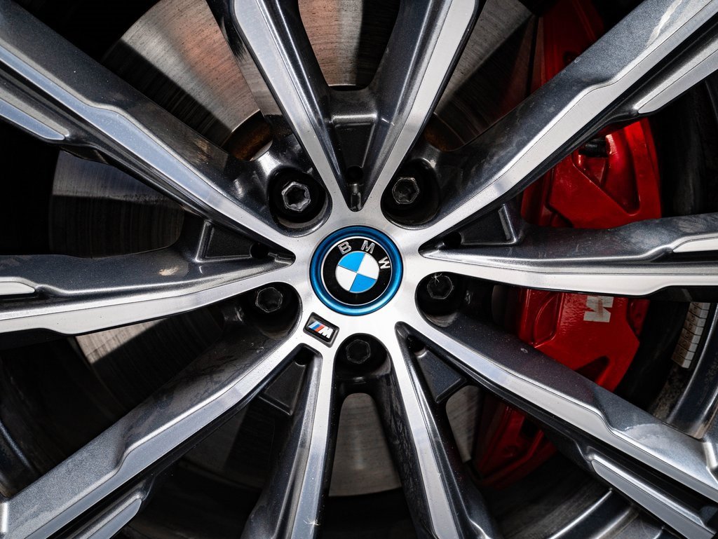 Certified 2024 BMW X5 xDrive50e w/ Executive Package image 8