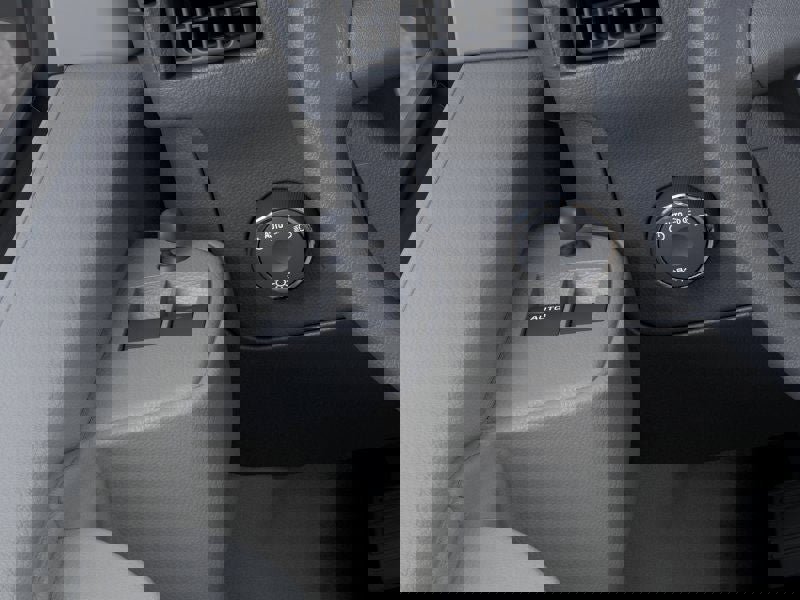 New 2026 Chevrolet Express 3500 image 46