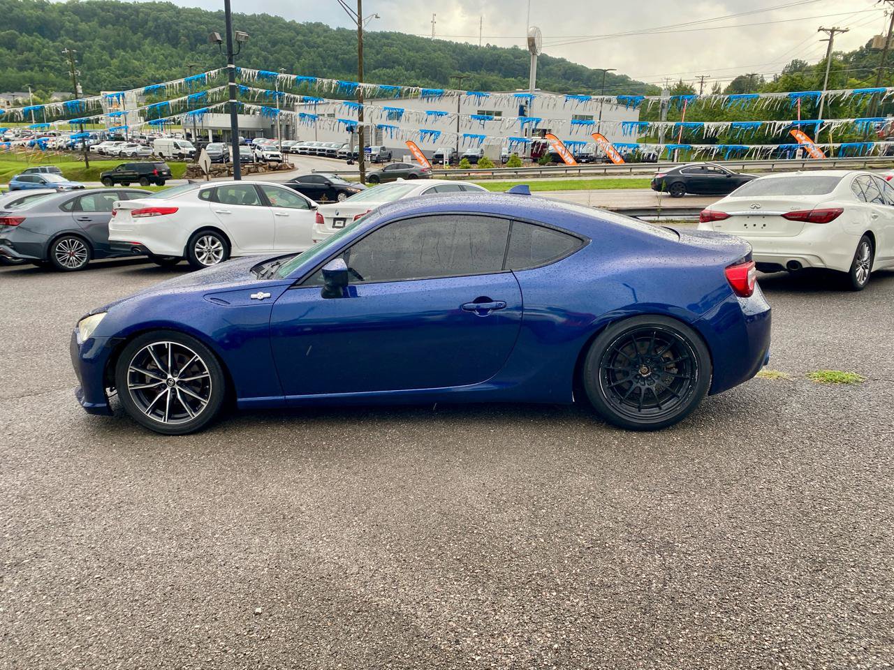 Used 2013 Scion FR-S RWD image 4