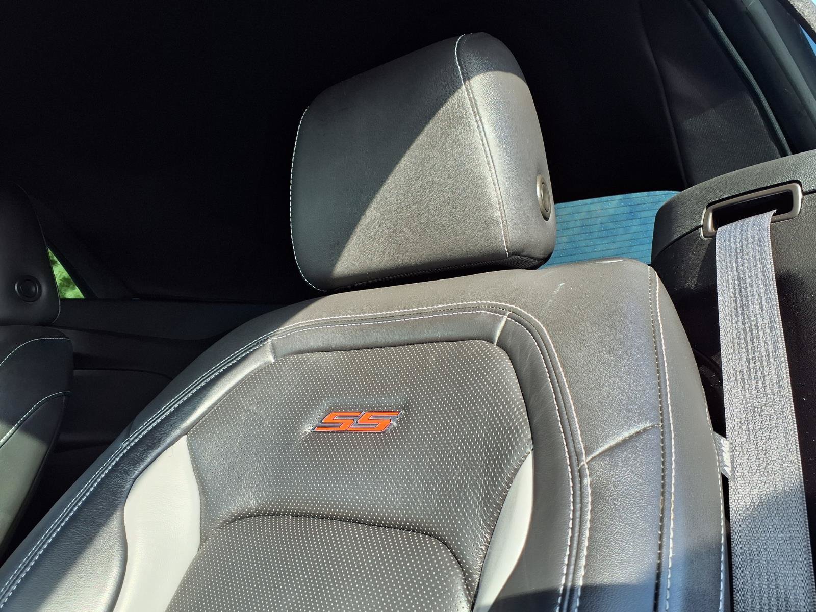 Used 2023 Chevrolet Camaro SS RWD image 27