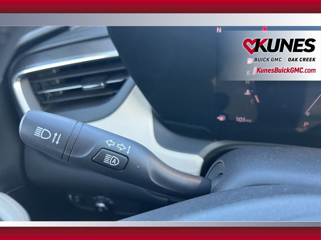 Used 2024 Buick Encore GX Sport Touring image 22