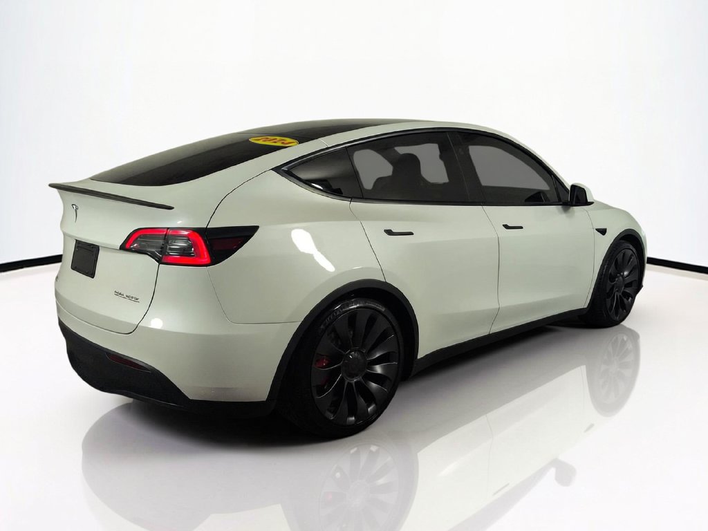 Used 2024 Tesla Model Y Performance AWD/4WD image 6