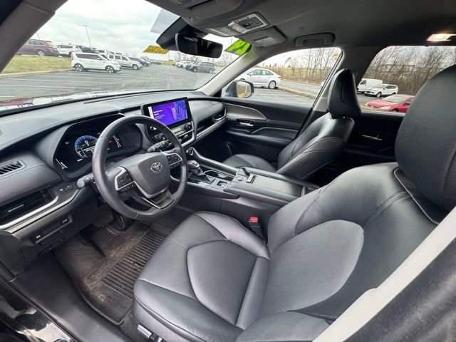 Used 2024 Toyota Grand Highlander XLE image 14