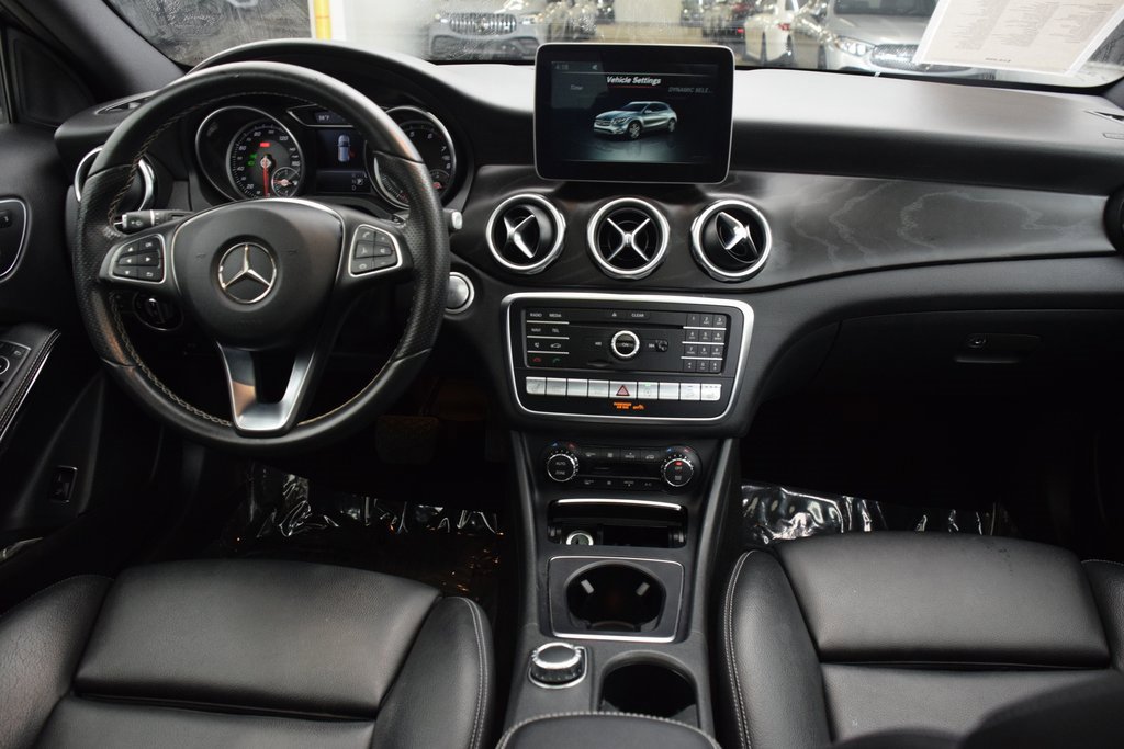 Used 2018 Mercedes-Benz GLA 250 4MATIC image 19