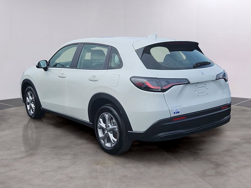 Certified 2023 Honda HR-V LX image 5