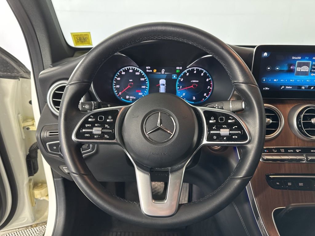 Used 2021 Mercedes-Benz GLC 300 4MATIC image 9