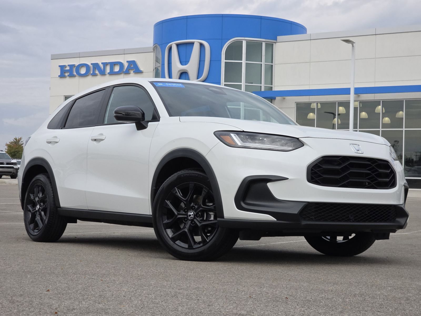 Certified 2023 Honda HR-V Sport image 2