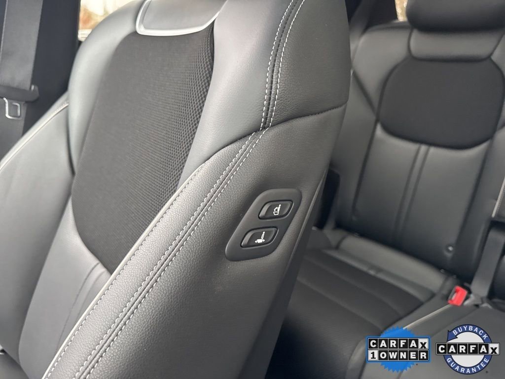 Used 2025 Genesis GV70 2.5T Sport Prestige w/ Sport Prestige Package image 36