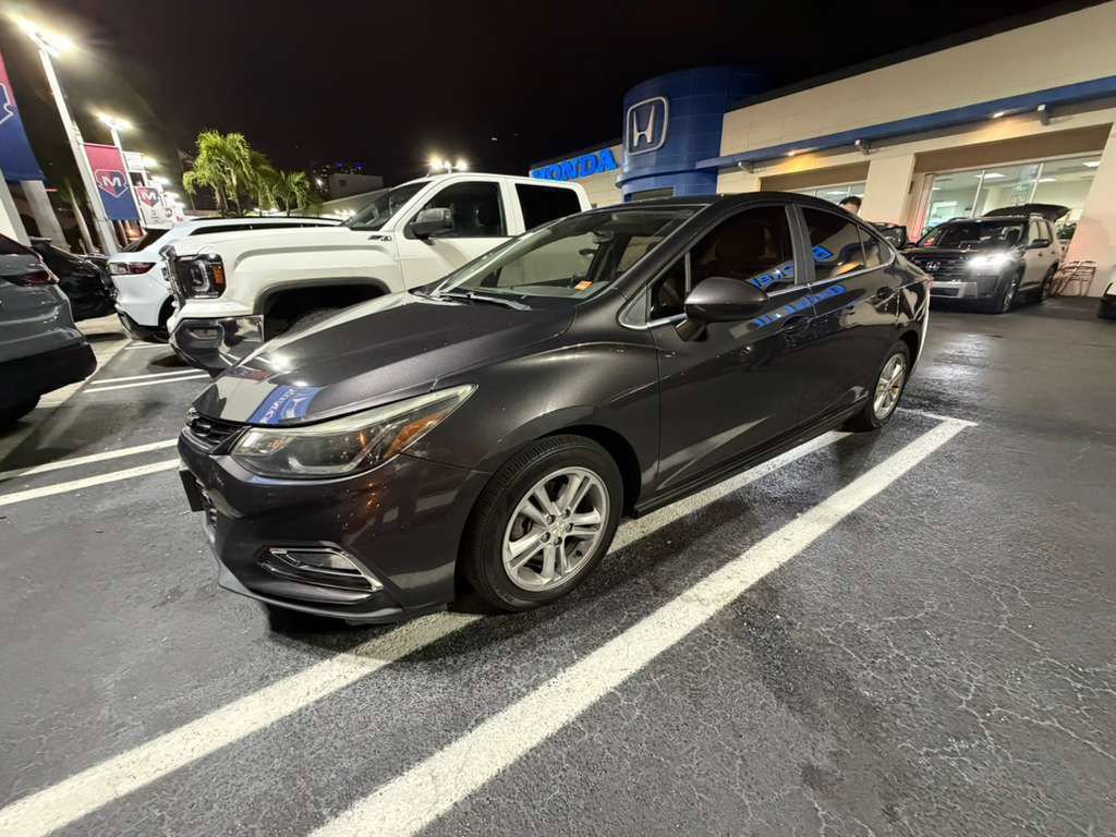 Used 2017 Chevrolet Cruze LT w/ Convenience Package video 1