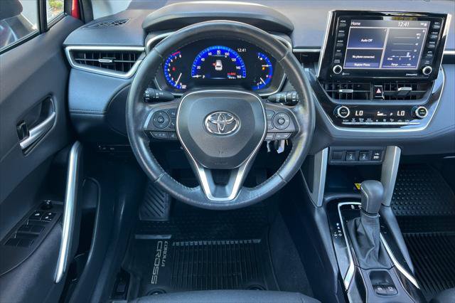 Certified 2022 Toyota Corolla Cross XLE w/ Convenience Package FWD image 14