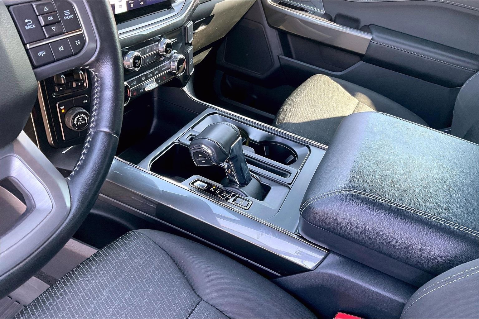 Used 2022 Ford F150 XLT w/ Equipment Group 302A High image 19