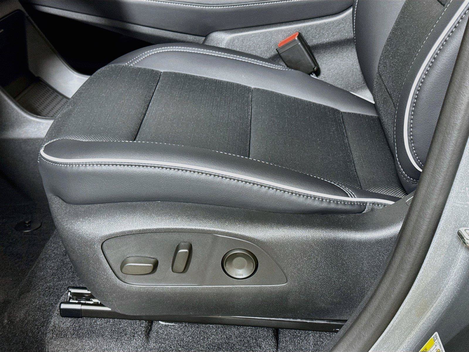 New 2027 Buick Enclave Sport Touring w/ Power Package FWD image 17