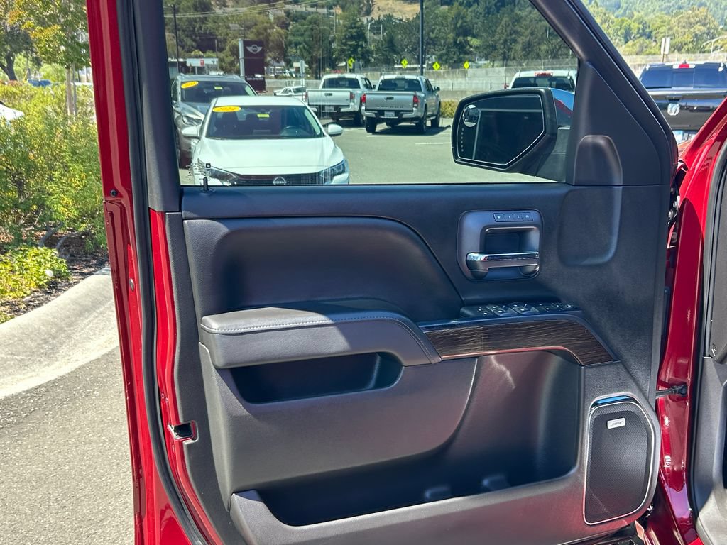 Used 2018 GMC Sierra 1500 Denali AWD/4WD image 11