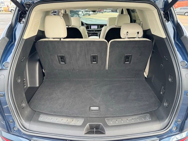 Used 2024 Buick Enclave Avenir w/ Avenir Technology Package AWD/4WD image 28