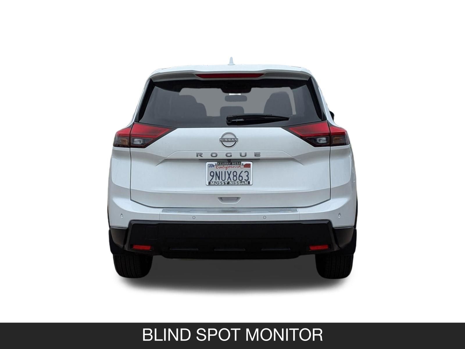 Certified 2025 Nissan Rogue SV image 10