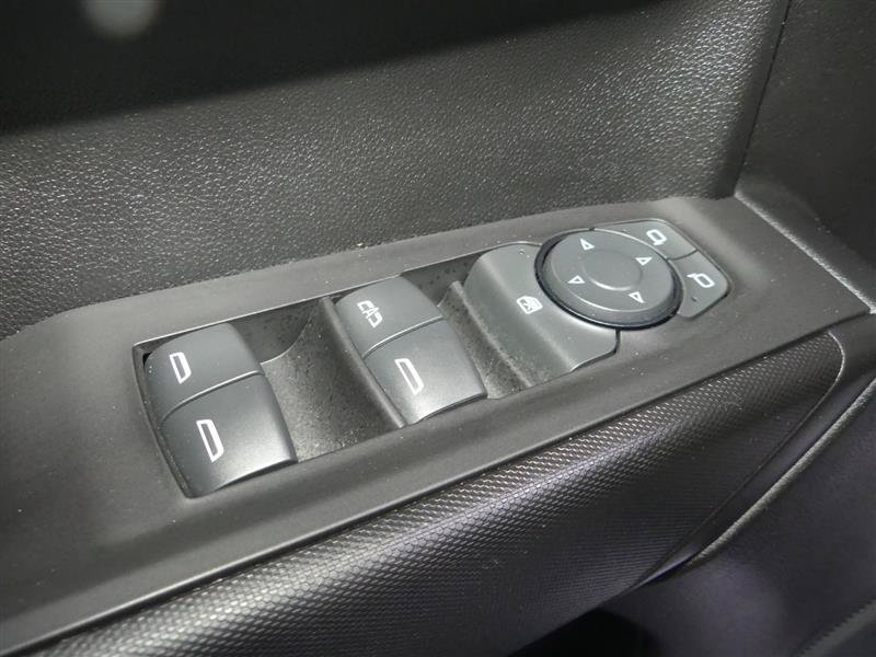 Used 2020 Chevrolet Silverado 1500 W/T w/ WT Value Package AWD/4WD image 17