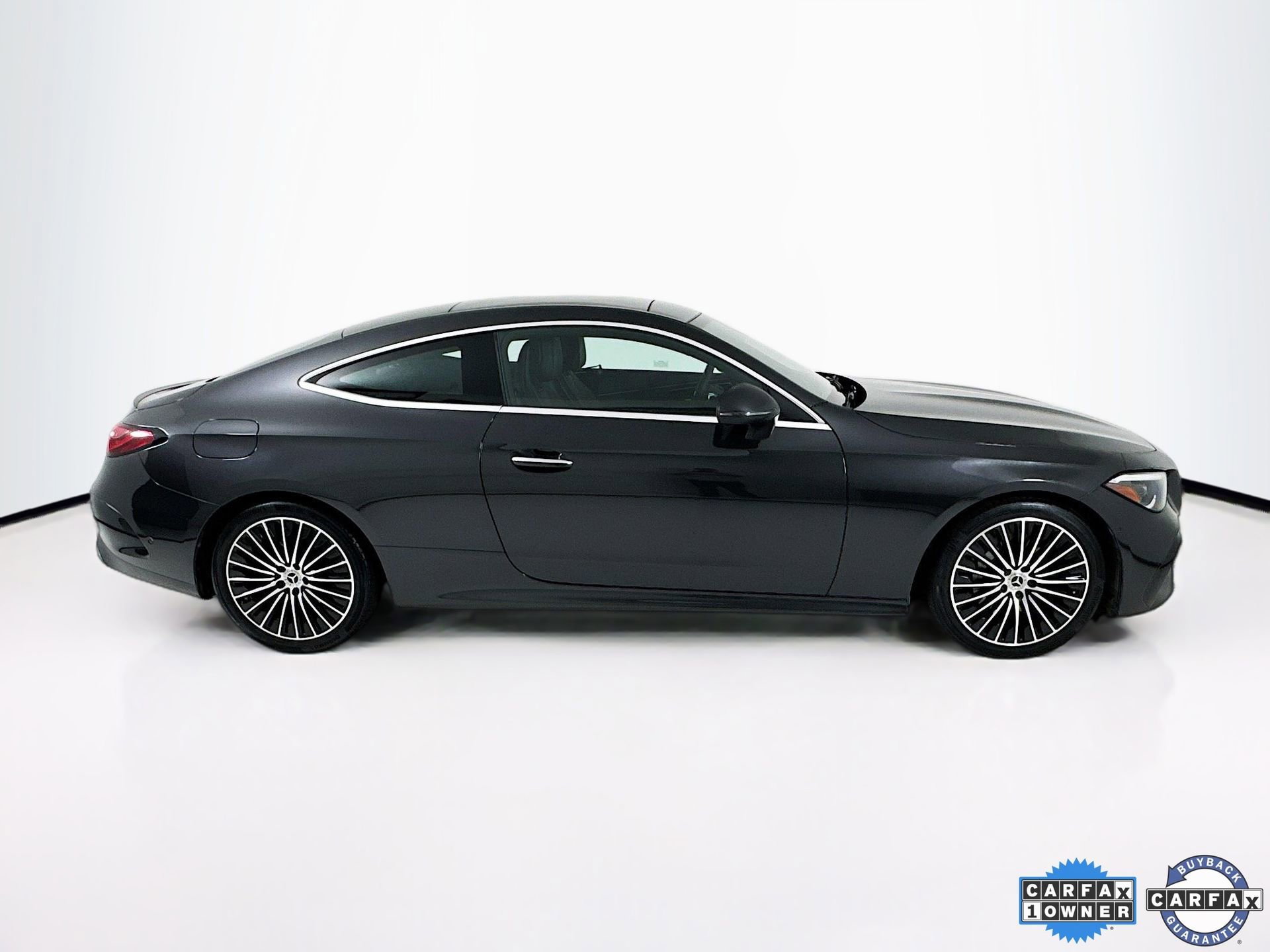 Certified 2024 Mercedes-Benz CLE 300 4MATIC Coupe image 9