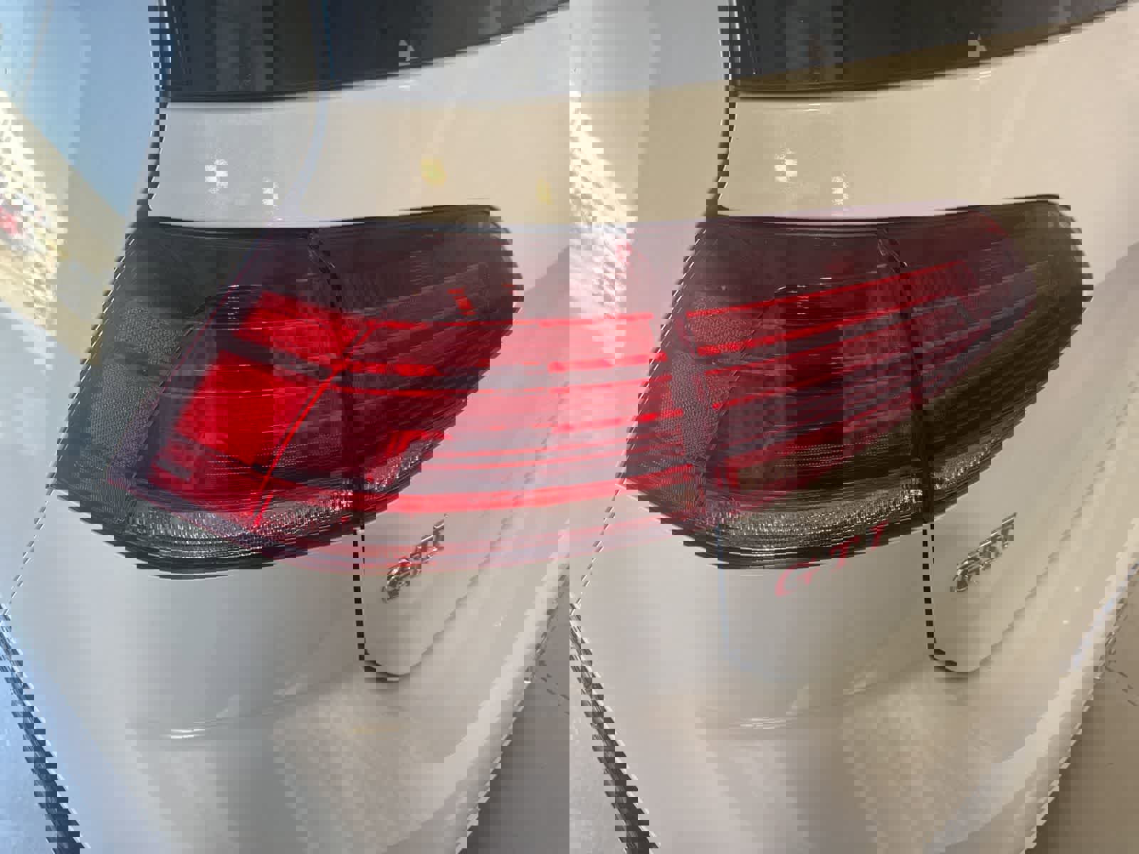 Used 2019 Volkswagen GTI S image 11