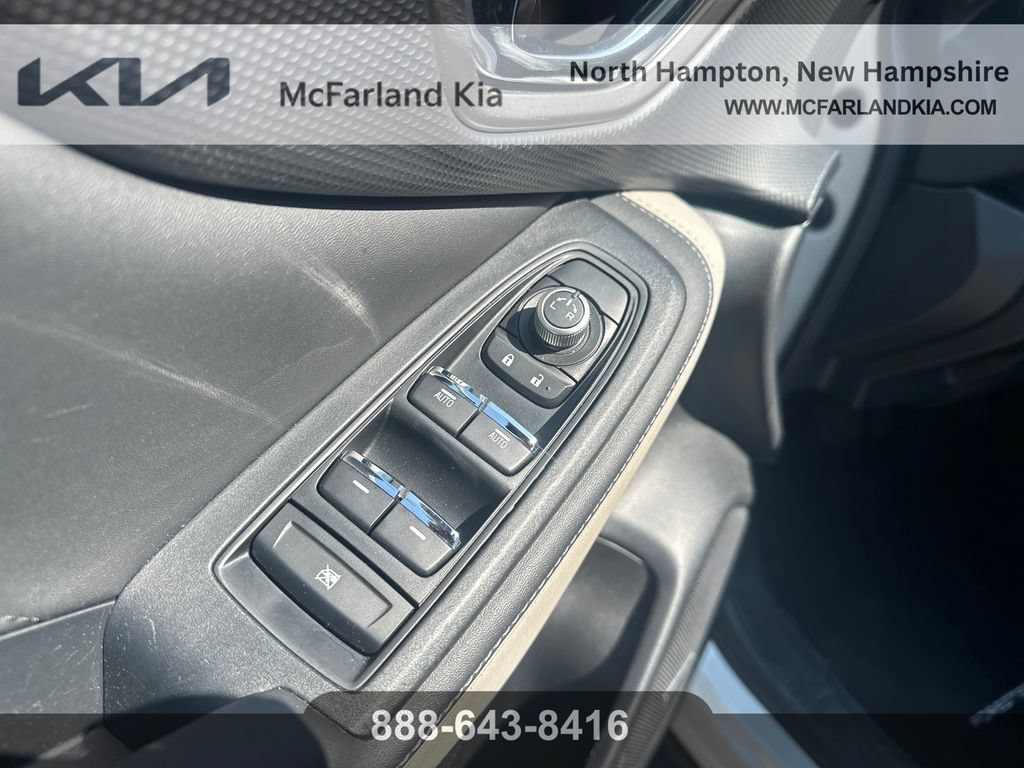 Used 2024 Subaru Forester Limited AWD/4WD image 12