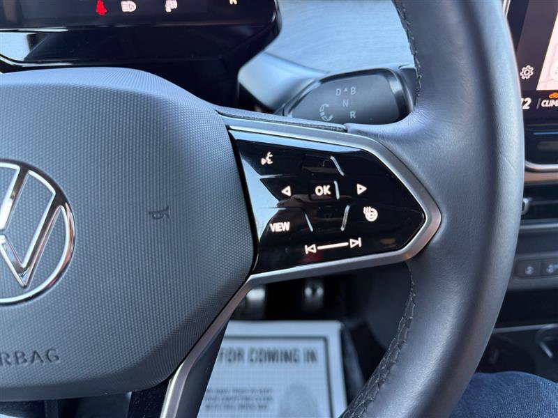 Used 2025 Volkswagen ID. Buzz Pro S image 33