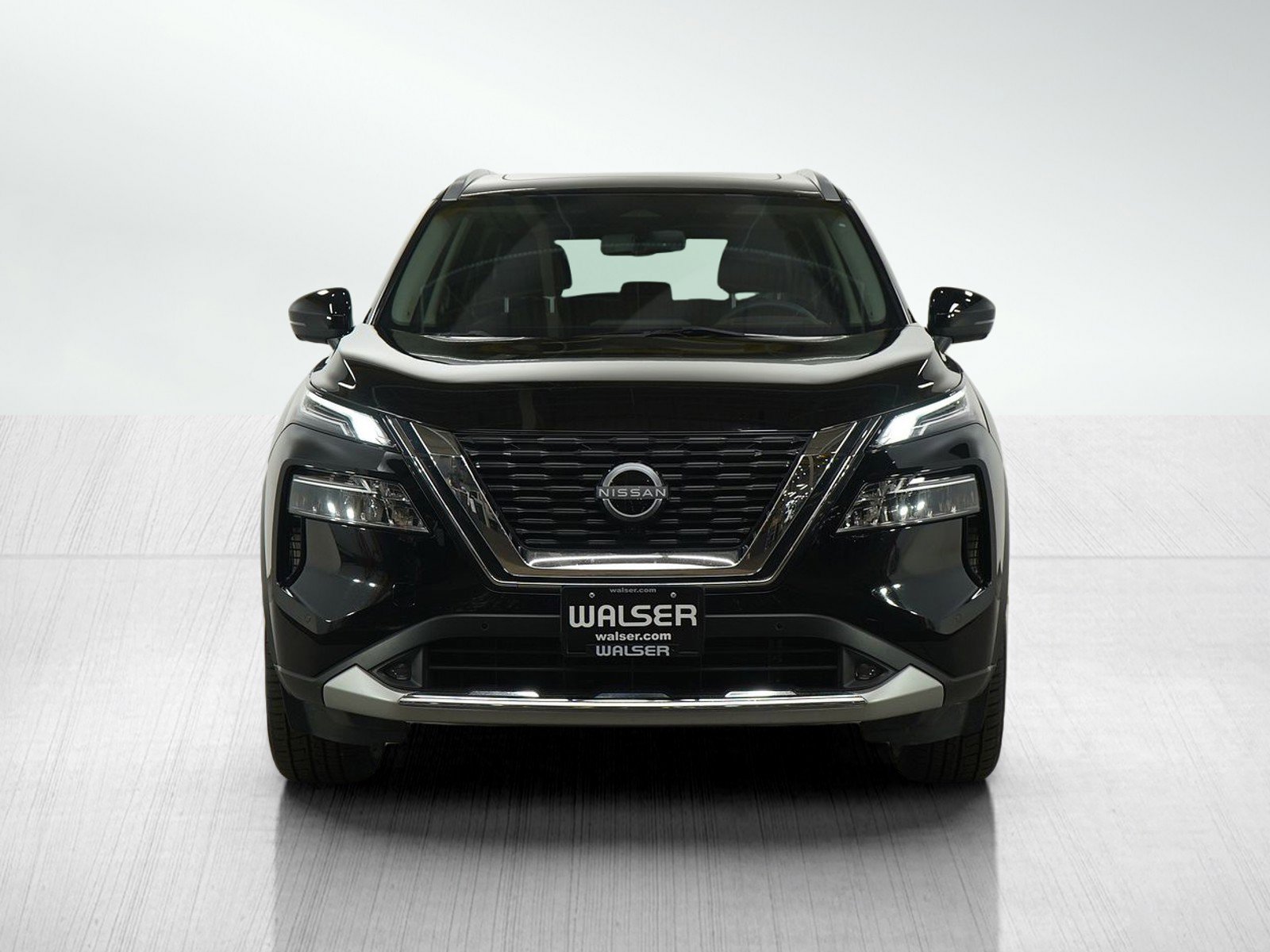 Used 2022 Nissan Rogue Platinum image 8