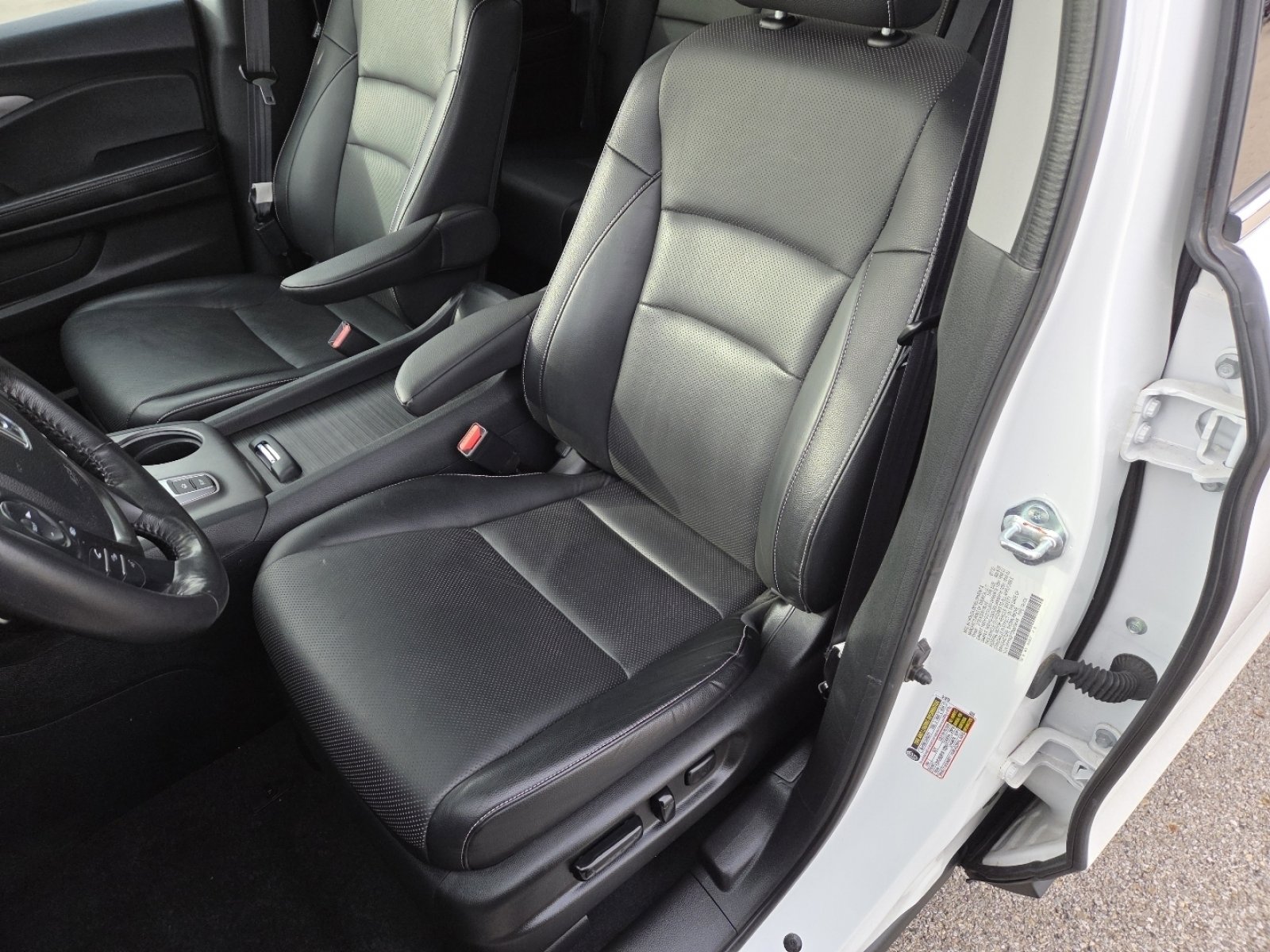 Used 2022 Honda Ridgeline RTL-E image 25