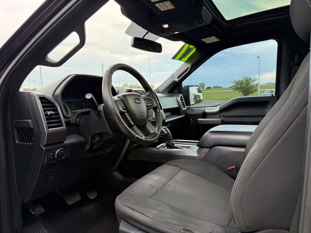 Used 2017 Ford F150 XLT w/ Equipment Group 302A Luxury AWD/4WD image 26
