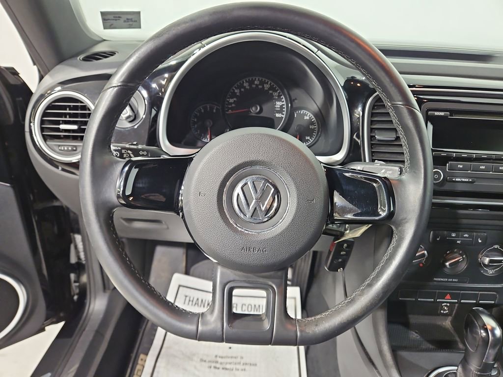 Used 2012 Volkswagen Beetle 2.5 image 14