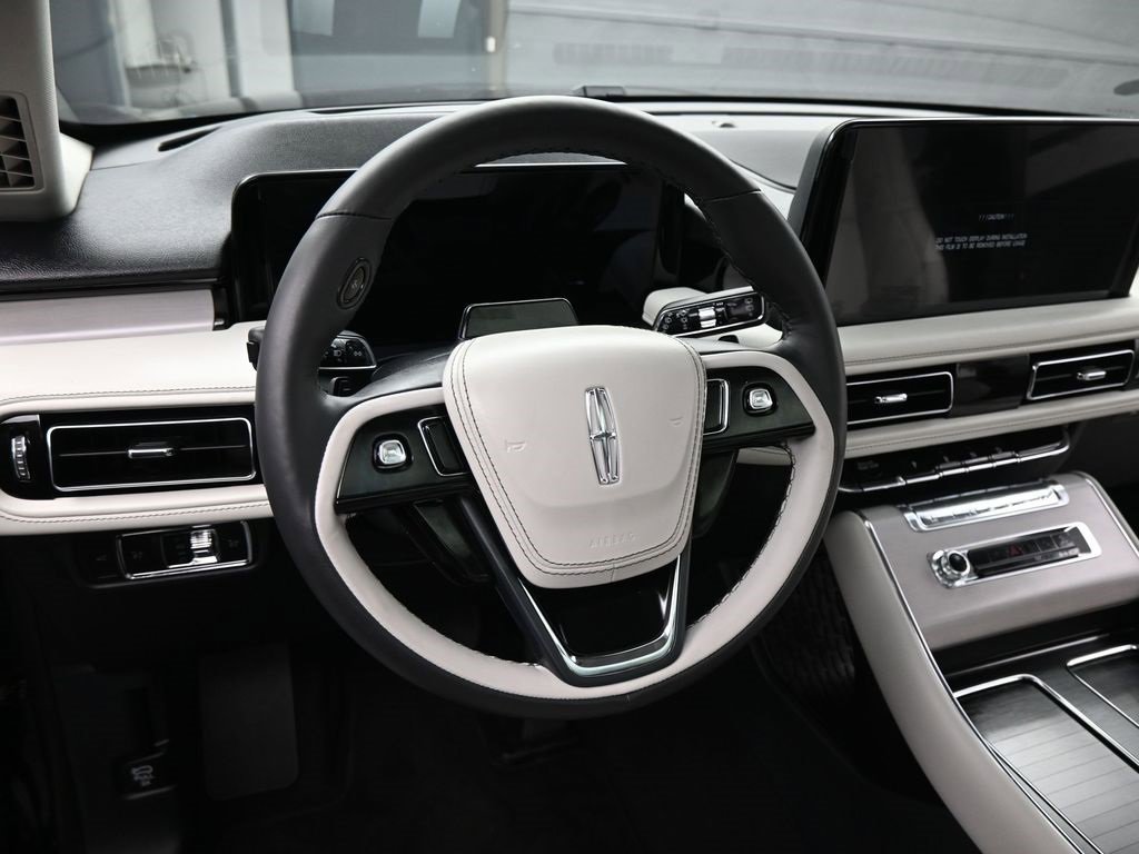 Used 2025 Lincoln Aviator Reserve w/ Illumination Package image 21