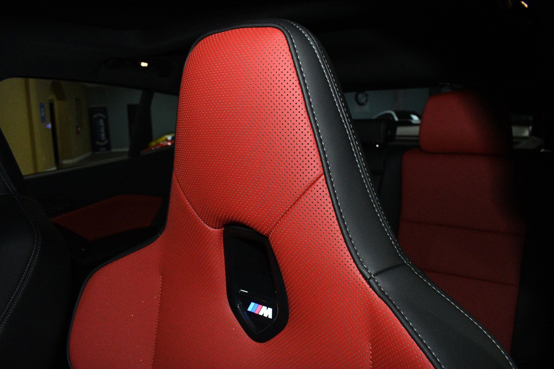 Used 2025 BMW X2 M35i w/ Premium Package AWD/4WD image 9