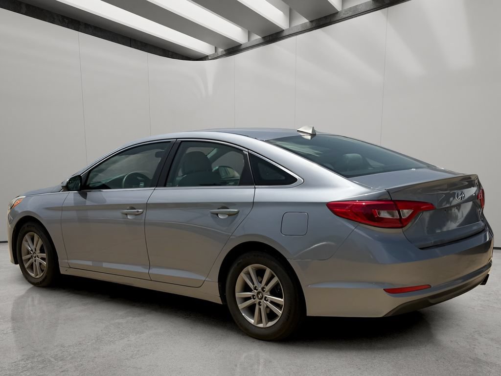 Used 2016 Hyundai Sonata SE FWD image 3