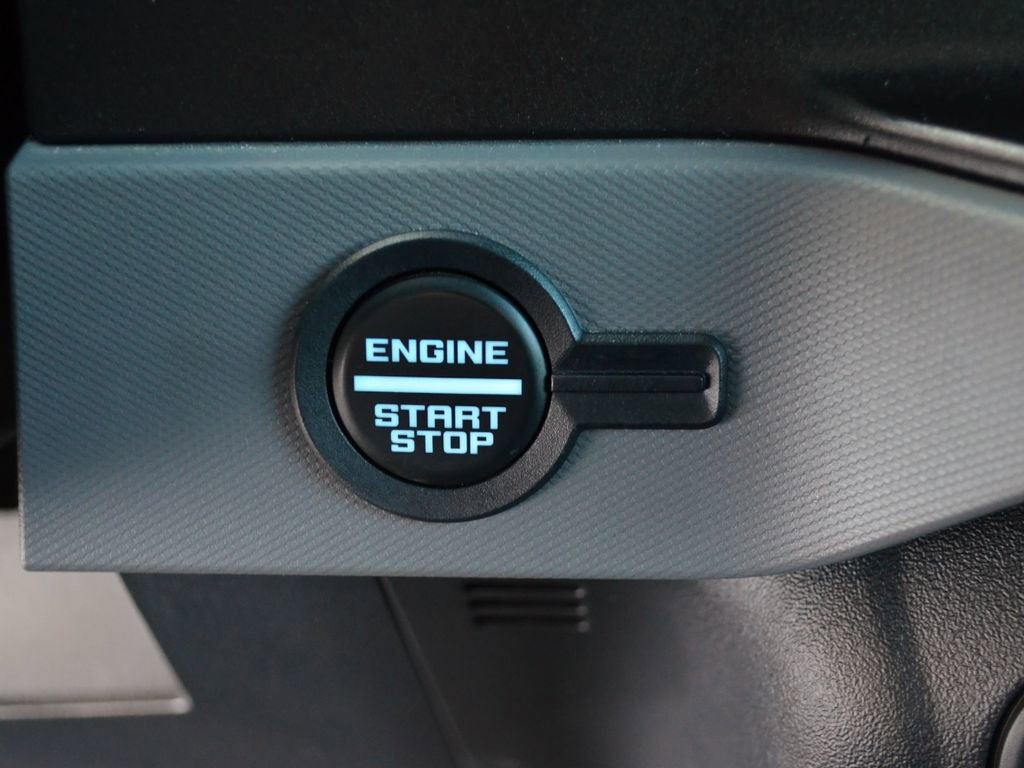 Used 2022 Ford Bronco Black Diamond image 19