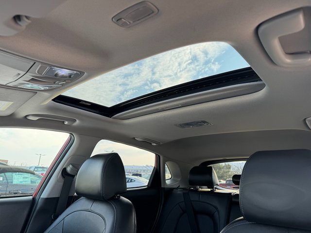 Used 2023 Hyundai Kona Limited image 29