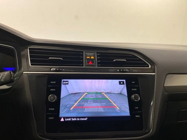 Used 2024 Volkswagen Tiguan SE AWD/4WD image 12